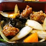 Tenkou - 中華定食の酢豚..醤油きかせめ、酢..控えめ..うまし！　※2015/10/17撮影