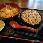 大祐庵 - 親子丼ざるそばセット（1350円）2015年10月