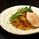 カニのピリ辛トマトパスタ