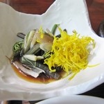 裏五頭山荘 - 菊、山菜お浸し
