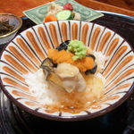 割烹味楽 - ご飯（牡蠣と雲丹の餡かけ）