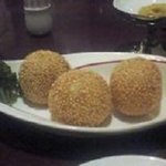 ゴマ入りあん団子