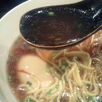 たいせい - 醤油ラーメン　スープ