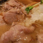 肉そばけいすけ - 肉そばアップ