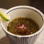 禅紫 - 15.10　もずく(500円)