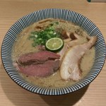 塩らーめん肉増し