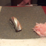 鮨座 醤の - コースのすしの4　こはだ