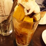 パフェがボリューミィ By チィッカ カフェ ラ ダダ 姫路 カフェ 食べログ