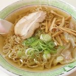 中華楼 - ワンタン麺