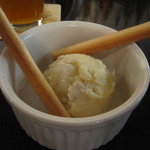 キールズ・バーハウス アオバダイ - ポテトサラダ