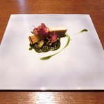 ル スプートニク - ランチコース 7128円 の大岩魚のポワレ 鮑のヴァプール 鮑の肝とハーブのソース 黒米のリゾット