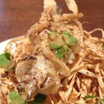 ル スプートニク - ランチコース 7128円 の鳥の巣状の牛蒡のフリット 稚鮎のフリットのせ