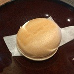 KINOE - お連れさまのデザートはラムレーズンアイス最中