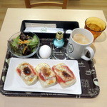 88CAFE - モーニングピザトーストセット700円