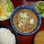 太田食堂 - もつは前日からじっくり煮込んで有ります