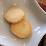 コーヒーにつく焼菓子