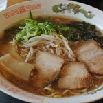 鎌倉山 - 料理写真:鎌倉山・ラーメン(2015.07)