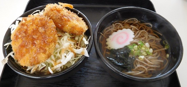 福島市の老舗食堂「ふくしま家」&mdash;手作り定食と温かい雰囲気