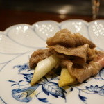 秋田牛鉄板焼 銀座五明 - 秋田牛リブロース葱すき焼き