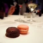 ラ ターブル ドゥ ジョエル・ロブション - 