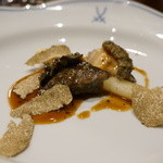 秋田牛鉄板焼 銀座五明 - 北海道産黒あわびトリュフソース