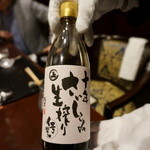 秋田牛鉄板焼 銀座五明 - 醤油にもコダワリが見えます。