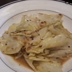 バルひげ - アンチョビとキャベツの炒め４８０円