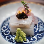 あさば - 平目　赤いか　実山椒