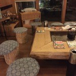 悠林館 - 囲炉裏でお休みできます。