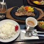 和風レストラン 魚勝 - 料理写真:2015年10月中旬  ジューシー祭りの『ステーキセット  ¥1.058』です。ボリュームのあるセットです。