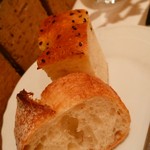 ル レストラン マロニエ - ２種類のパンです。