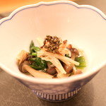 桑名産天然蛤料理 貝新商店 - 干し蛤のお浸し