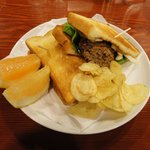 小古食堂 - ハンバーグトーストサンド