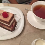 ニコラス洋菓子店 - フランボワーズショコラと紅茶