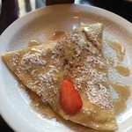 Café Crêpe - 料理写真:①フレッシュストロベリークレープ　＄7.95