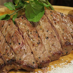 ワイン好きの肉バル 寓 - 