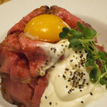 ワイン好きの肉バル 寓 - 