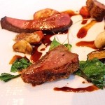 ア・ニュ ルトゥルヴェ・ヴー - レバカツとハツ。