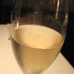 シノワ - ヴーヴクリコ　黄ラベル　ボトル9800円