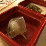 酒呑気まるこ - お通し（鯛の煮こごりと茶碗蒸し）