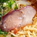 淡水軒 - ワンタン麺（焼豚）