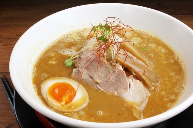 みそラーメン Amazon.co.jp: Sapporo Ichiban Miso Ramen, 3.5 oz (100 g) x 10