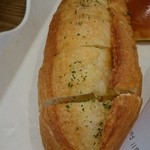 国産小麦パン工房 Full Full - ガーリックフランス