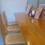 グリルくいしん坊 北店 - 綺麗で落ち着いた空間です