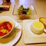 Taiyouno sara - 【２０１５年10月】糸島野菜大皿セットスープとパン