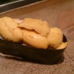 稲城 ヨロシク寿司 - 北海道のバフンウニ