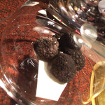 焼肉うしごろ - 黒トリュフ登場！