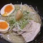 アイバンラーメン - にんにくラーメン