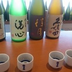 あさひ山 蛍庵 - 隣の売店では飲み比べも♪