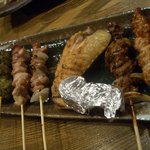 飛鳥 - ◆大葉と山椒の梅塩つくね　もも　砂肝縁側　手羽先　鶏ホルモン　ネック